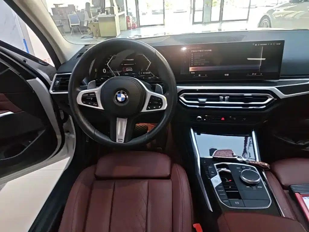 2023 BMW 3 Series 325Li M Sport Package — миниатюра 9