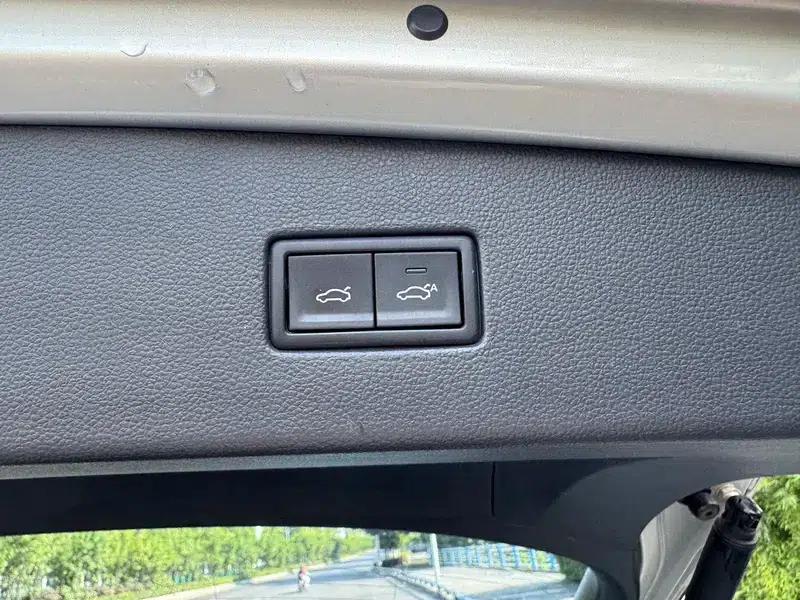 Tiguan L 2019 330TSI Automatic 2WD Smart Luxury Edition (China VI Emission Standard) — миниатюра 11