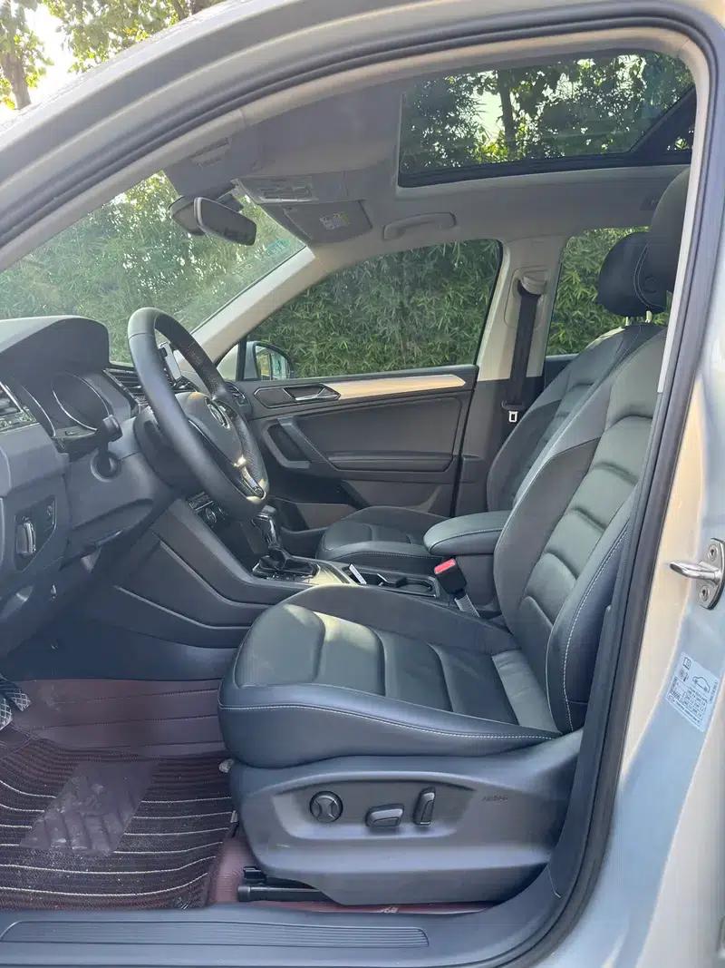 Tiguan L 2019 330TSI Automatic 2WD Smart Luxury Edition (China VI Emission Standard) — миниатюра 18