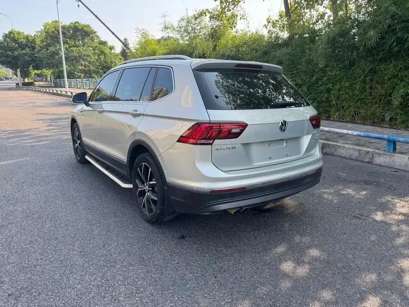 Tiguan L 2019 330TSI Automatic 2WD Smart Luxury Edition (China VI Emission Standard) — миниатюра 4