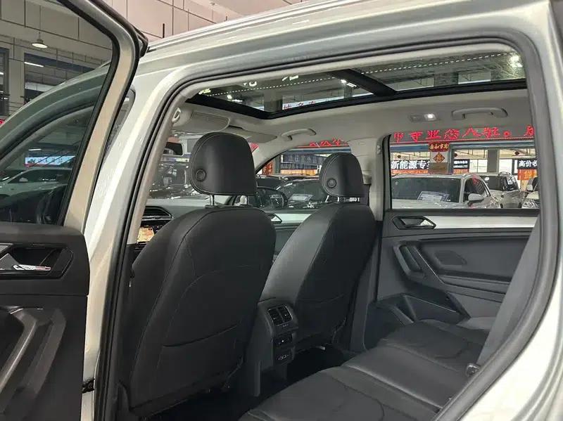 Tiguan L 2020 330TSI Automatic 2WD Panoramic Comfort Edition (China VI Emission Standard) — миниатюра 13