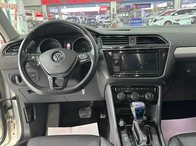 Tiguan L 2020 330TSI Automatic 2WD Panoramic Comfort Edition (China VI Emission Standard) — миниатюра 7