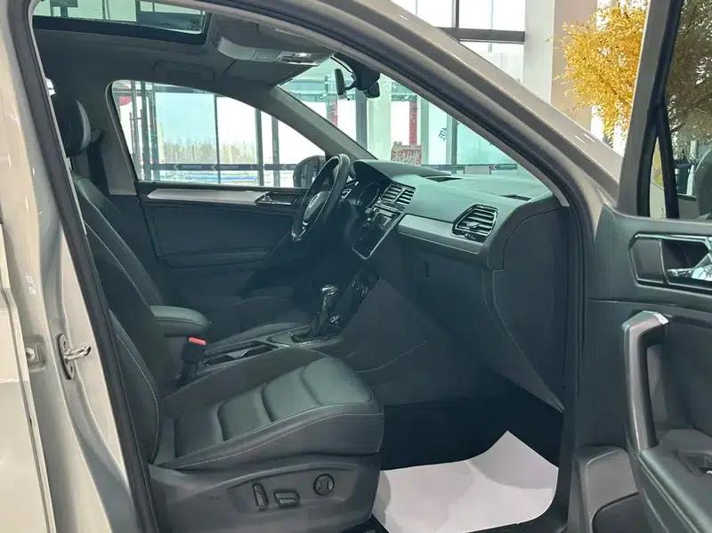 Tiguan L 2020 330TSI Automatic 2WD Panoramic Comfort Edition (China VI Emission Standard) — миниатюра 8
