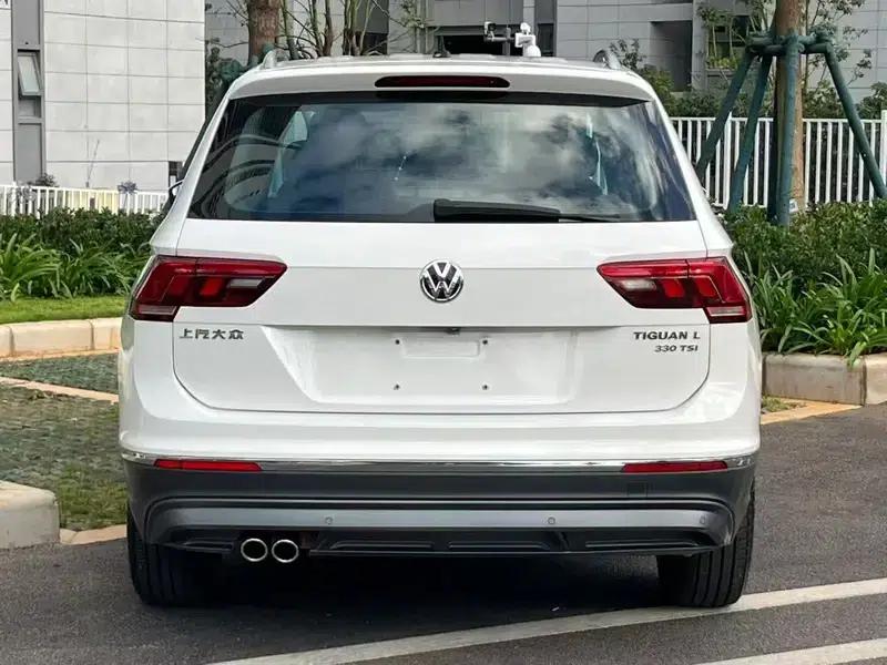 Tiguan L 2018 330TSI Automatic 2WD Luxury Edition — миниатюра 3