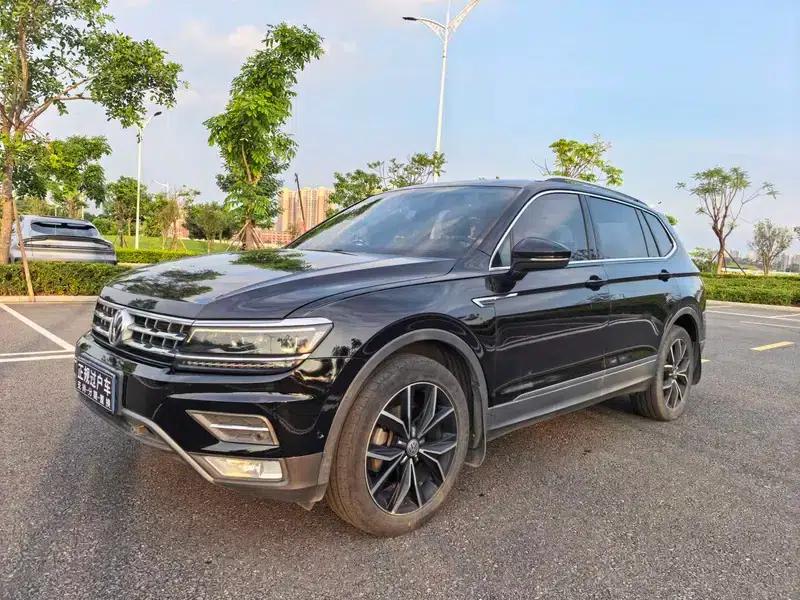 Tiguan L 2018 330TSI Automatic 2WD Flagship Edition — миниатюра 1