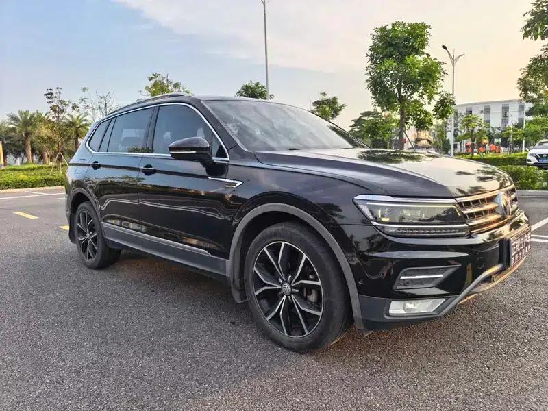 Tiguan L 2018 330TSI Automatic 2WD Flagship Edition — миниатюра 3