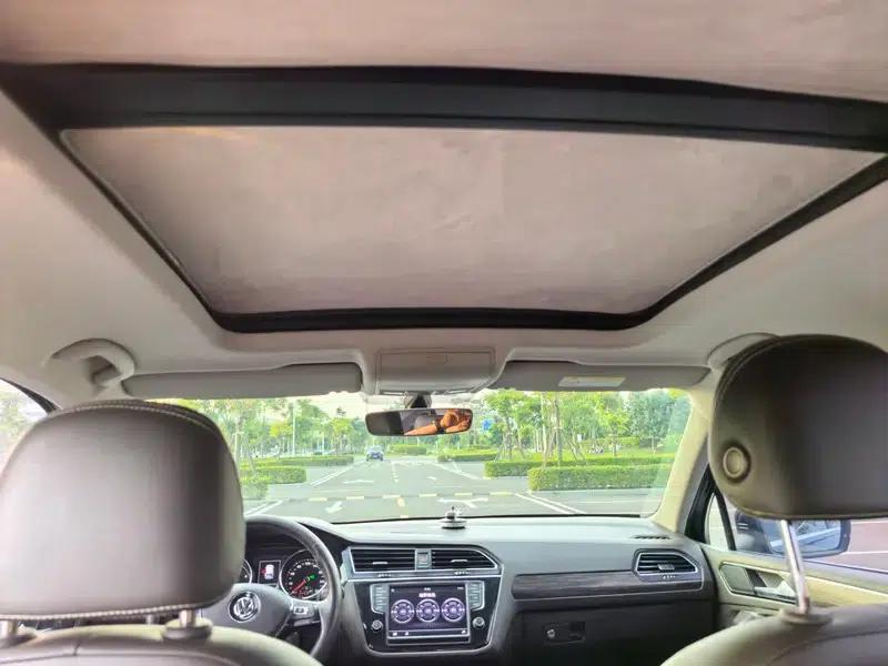 Tiguan L 2018 330TSI Automatic 2WD Flagship Edition — миниатюра 25