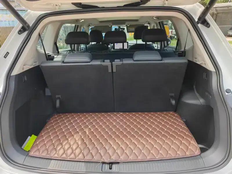 Tiguan L 2023 380TSI AWD R-Line Flagship Edition 7-Seater — миниатюра 12
