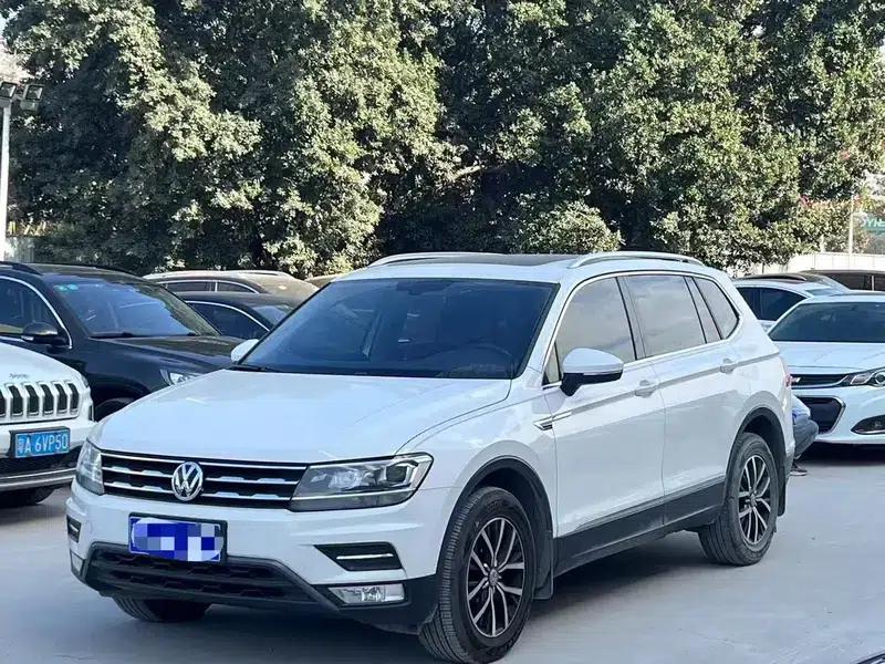 Tiguan L 2019 330TSI Automatic 2WD Panoramic Comfort Edition (National V Emission Standard) — миниатюра 1