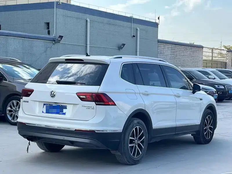 Tiguan L 2019 330TSI Automatic 2WD Panoramic Comfort Edition (National V Emission Standard) — миниатюра 6