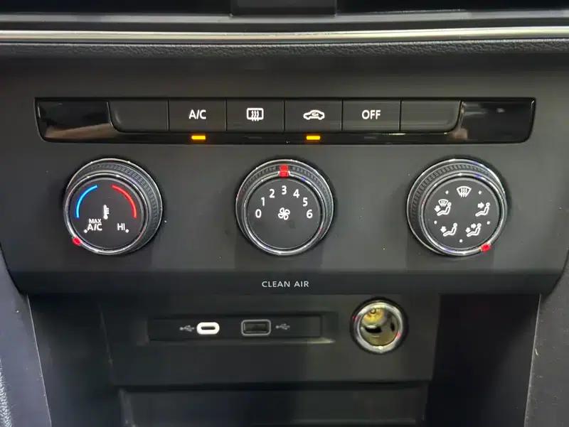 Tiguan L 2023 280TSI Trendy Limited Edition — миниатюра 6