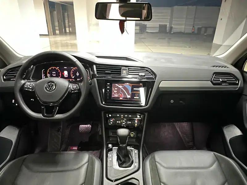 Tiguan L 2021 330TSI Automatic 2WD Smart Edition — миниатюра 9
