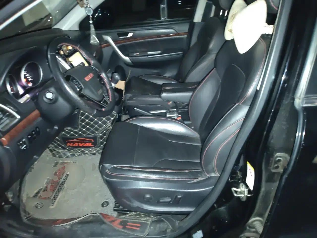 Haval H6 2014 Sport Version 1.5T Manual Two-Wheel Drive Elite Edition — миниатюра 15