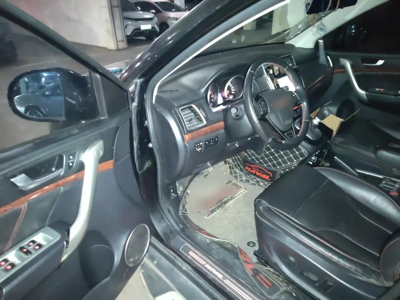 Haval H6 2014 Sport Version 1.5T Manual Two-Wheel Drive Elite Edition — миниатюра 16