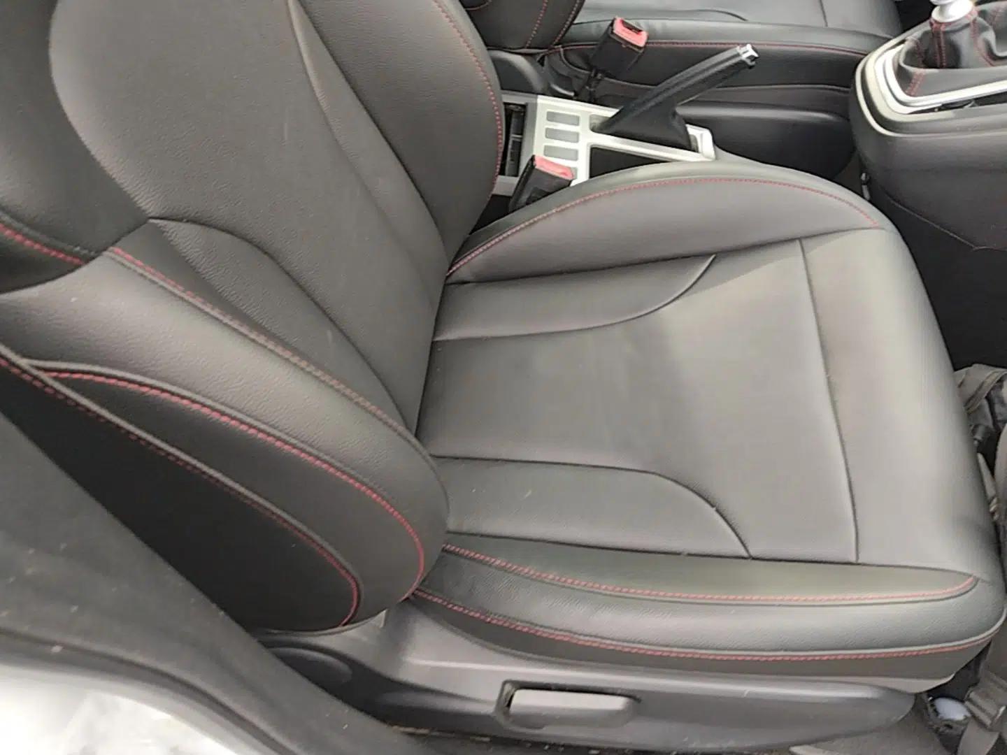 Haval H6 2016 Upgraded Model 1.5T Manual Two-Wheel Drive Elite Version — миниатюра 19