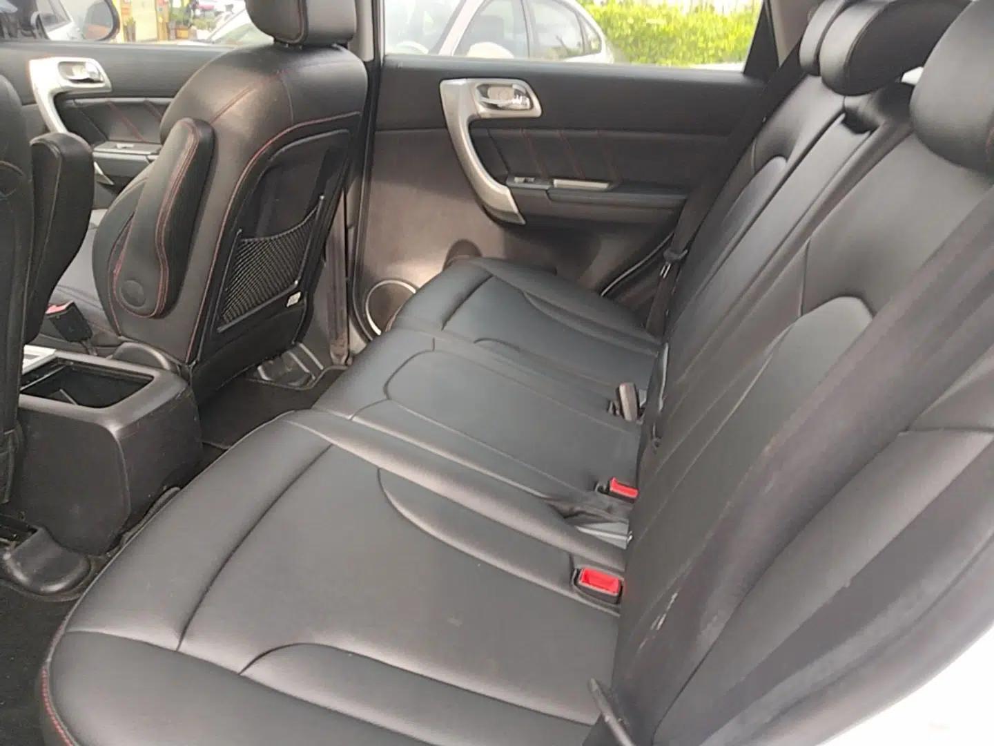 Haval H6 2016 Upgraded Model 1.5T Manual Two-Wheel Drive Elite Version — миниатюра 20