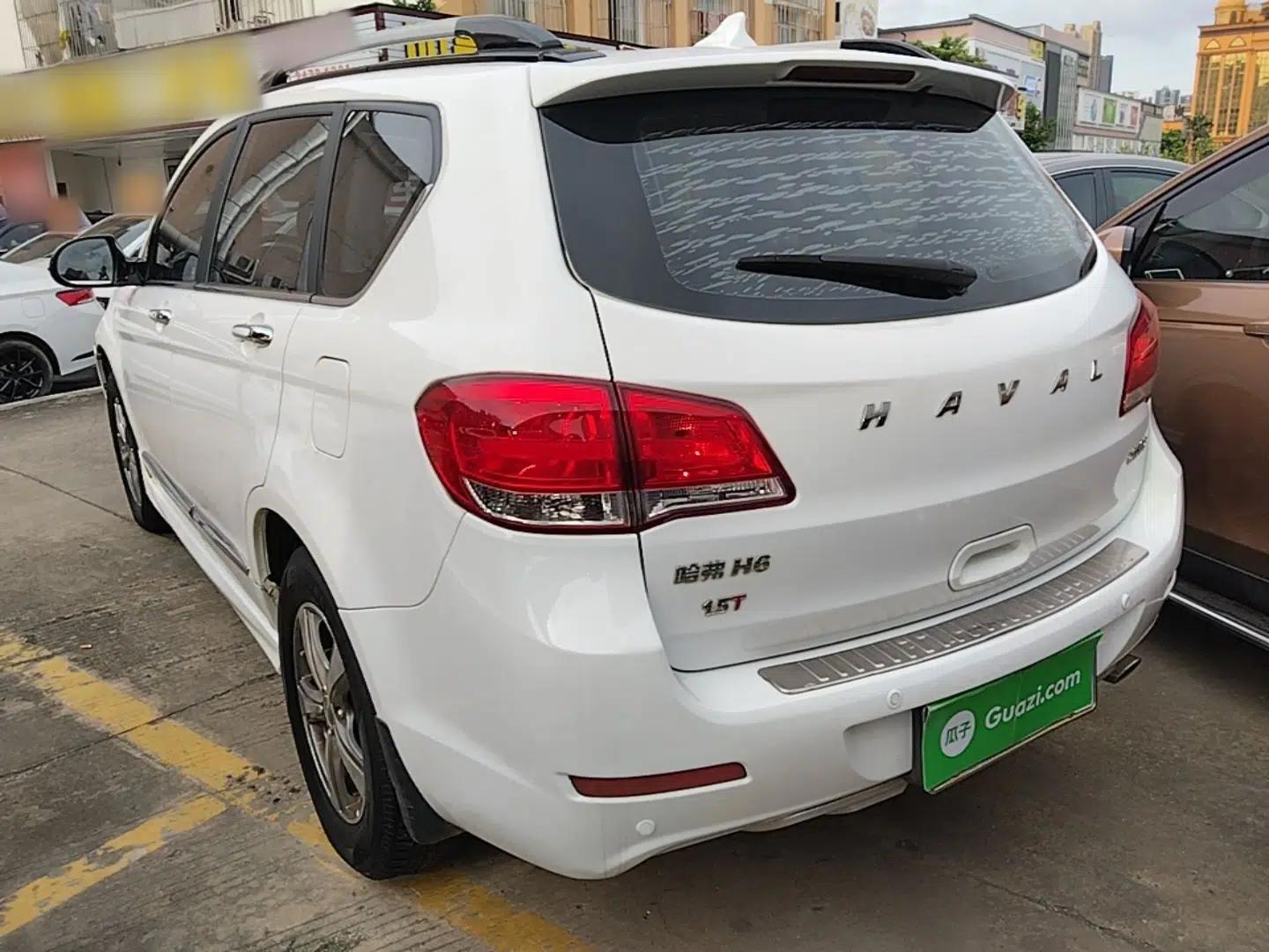 Haval H6 2016 Upgraded Model 1.5T Manual Two-Wheel Drive Elite Version — миниатюра 4