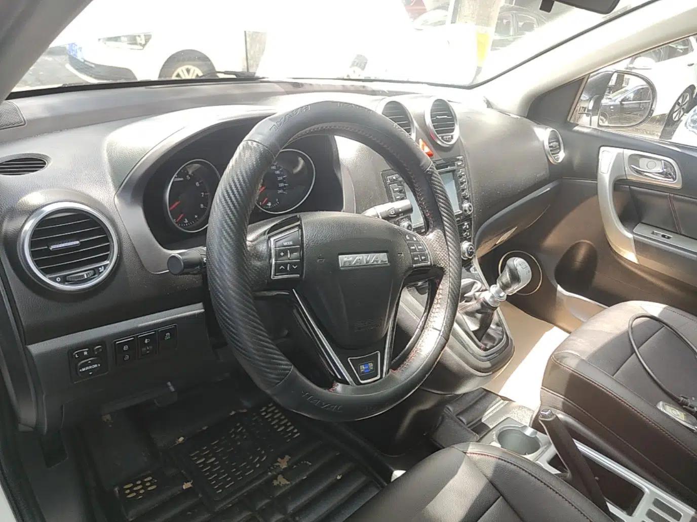 Haval H6 2015 Upgraded Model 1.5T Manual Two-Wheel Drive Elite Version — миниатюра 13