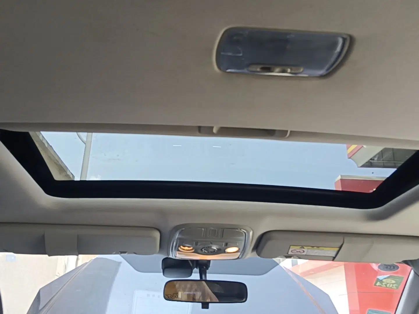 Haval H6 2015 Upgraded Model 1.5T Manual Two-Wheel Drive Elite Version — миниатюра 26