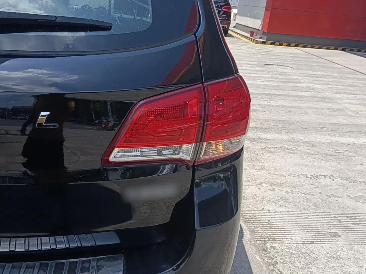 Haval H6 2015 Upgraded Model 1.5T Manual Two-Wheel Drive Elite Version — миниатюра 9