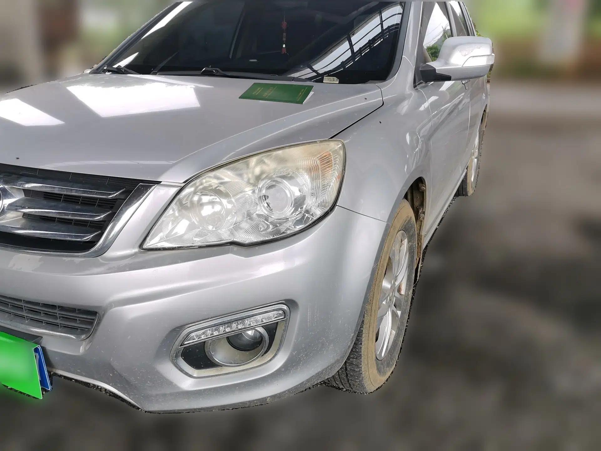 Haval H6 2011 Green Silence 2.0T Manual Two-Wheel Drive Elite Model — миниатюра 1