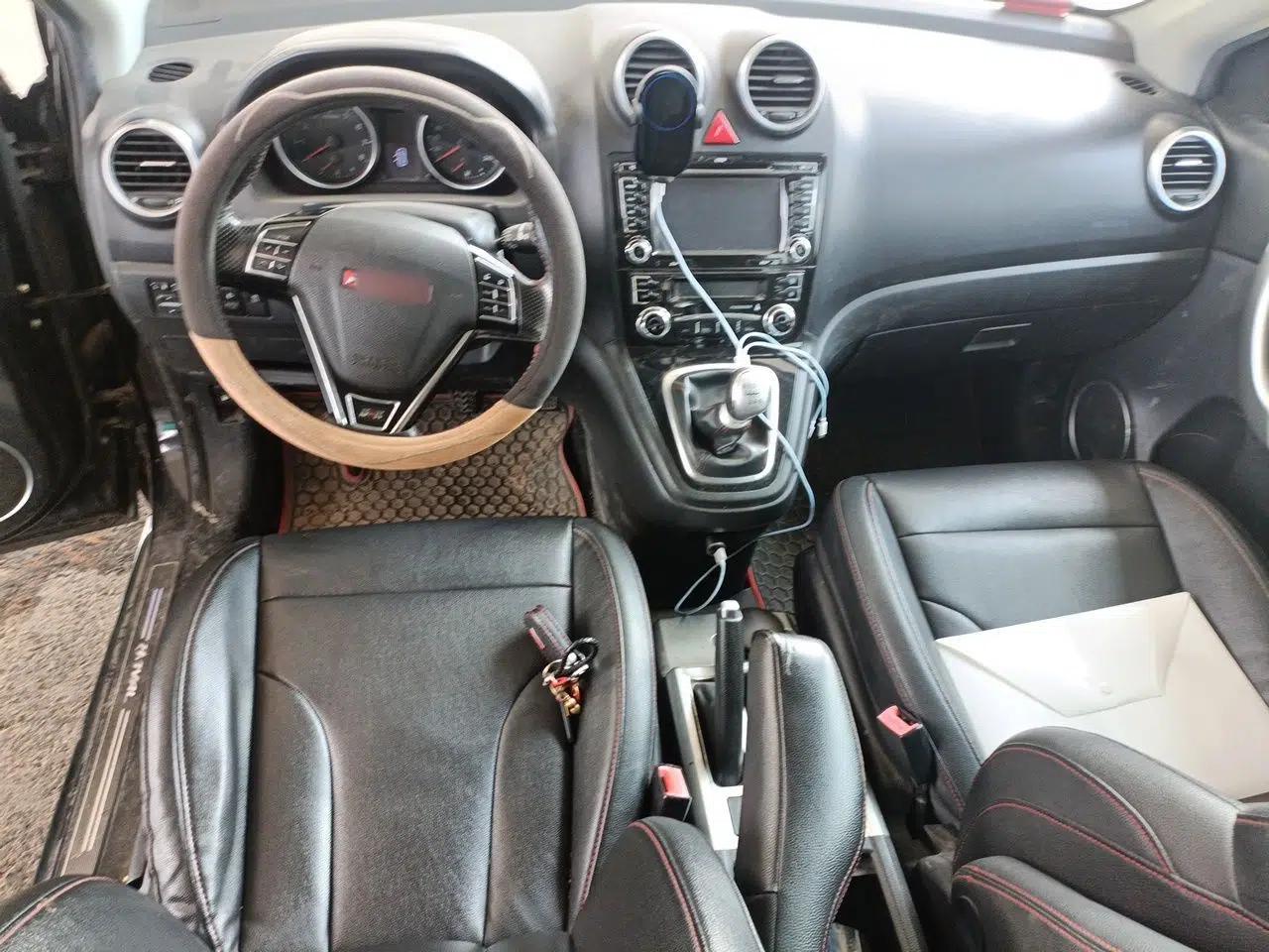 Haval H6 2013 Upgraded Model 1.5T Manual Two-Wheel Drive Elite Version — миниатюра 9