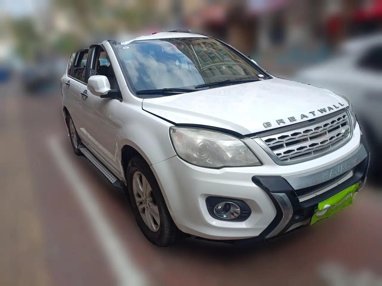 Haval H6 2011 2.0L Manual Two-Wheel Drive Elite Version — миниатюра 3