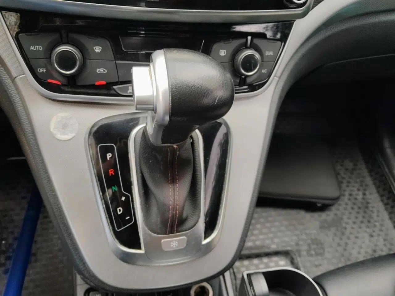Haval H6 2015 Sport Edition 1.5T Automatic Two-Wheel Drive Luxury Model — миниатюра 14