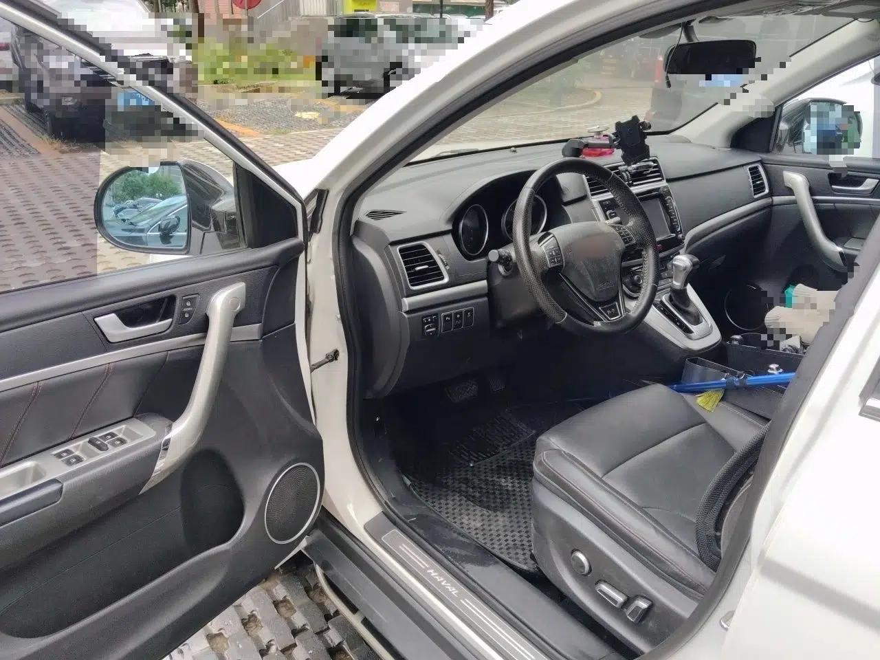 Haval H6 2015 Sport Edition 1.5T Automatic Two-Wheel Drive Luxury Model — миниатюра 16