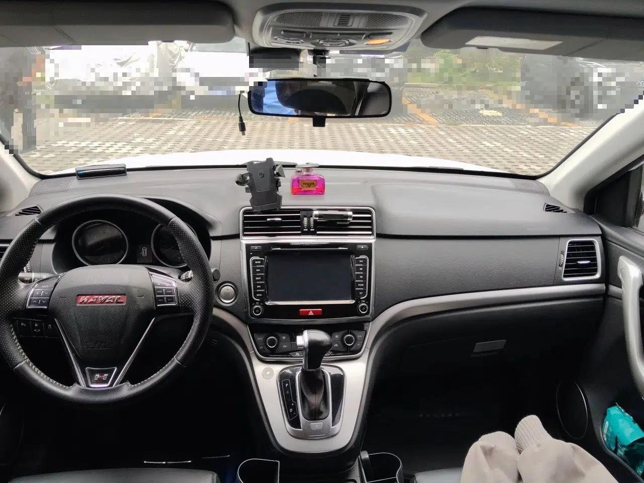 Haval H6 2015 Sport Edition 1.5T Automatic Two-Wheel Drive Luxury Model — миниатюра 18