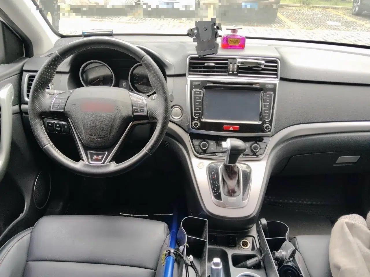 Haval H6 2015 Sport Edition 1.5T Automatic Two-Wheel Drive Luxury Model — миниатюра 9