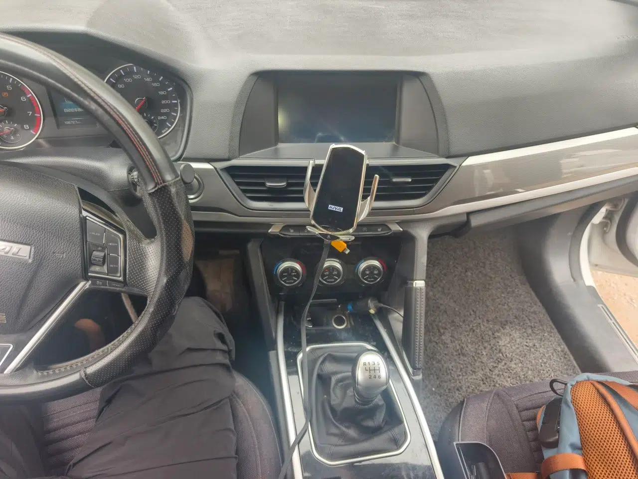 Haval H6 2018 Red-Label Sport Version 1.5T Manual Two-Wheel Drive Elite Model — миниатюра 13