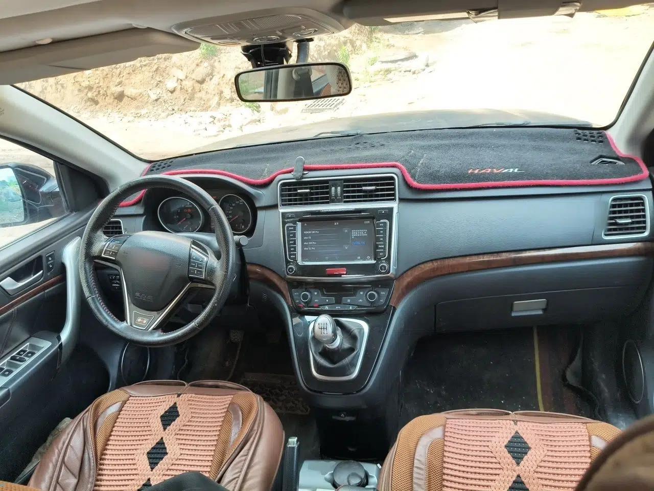 Haval H6 2015 Sport Edition 1.5T Manual Two-Wheel Drive Elite Model — миниатюра 13