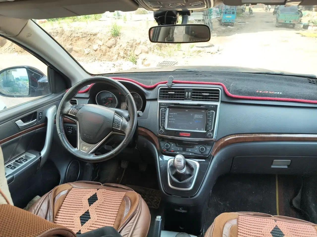 Haval H6 2015 Sport Edition 1.5T Manual Two-Wheel Drive Elite Model — миниатюра 14