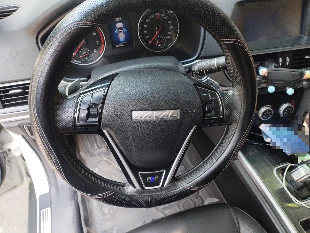 Haval H6 2018 Sport Edition 1.5T Automatic Two-Wheel Drive Elite Model China V Standard — миниатюра 10