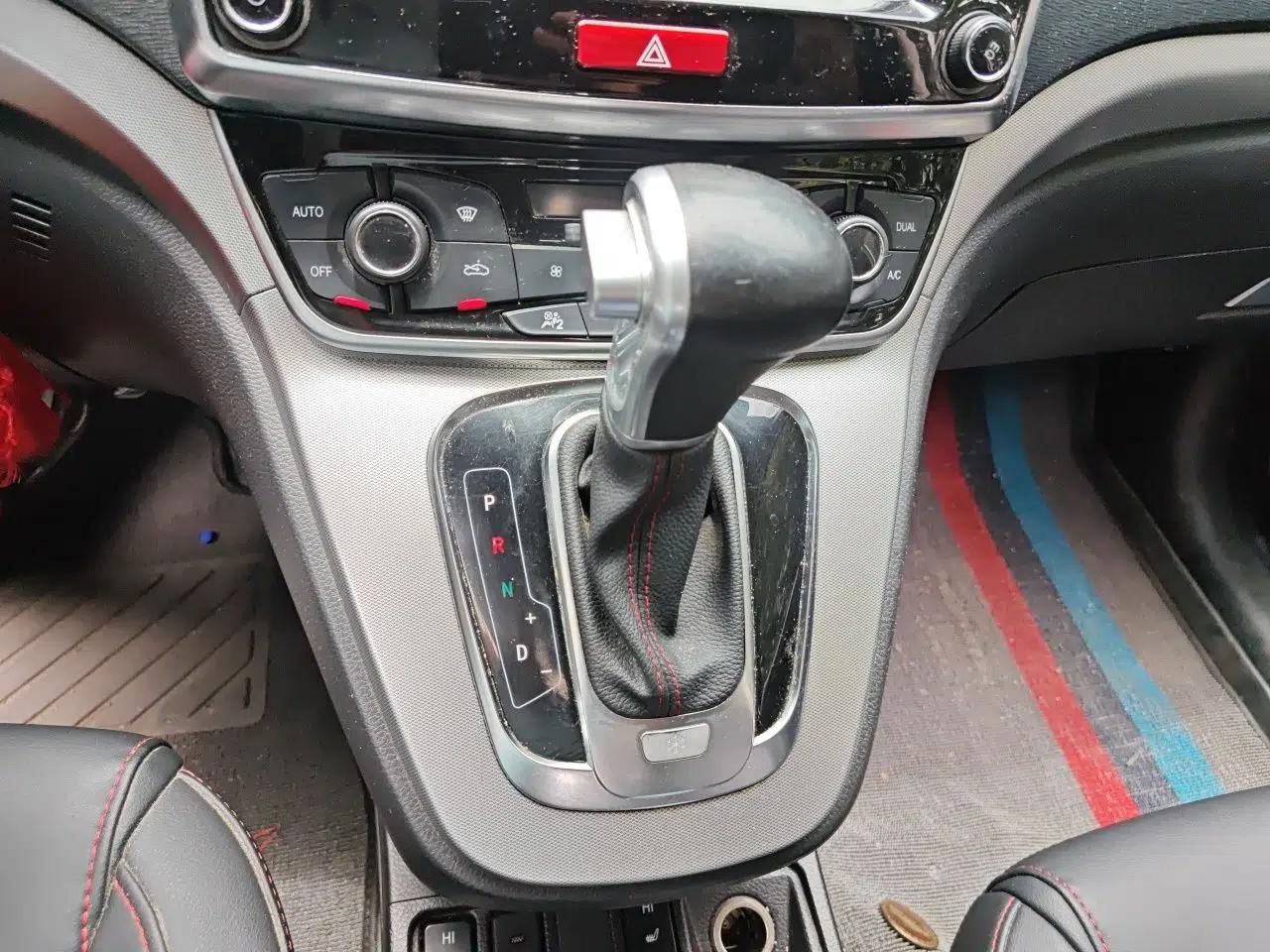 Haval H6 2016 Upgraded Model 1.5T Automatic Two-Wheel Drive Prestige Version — миниатюра 14