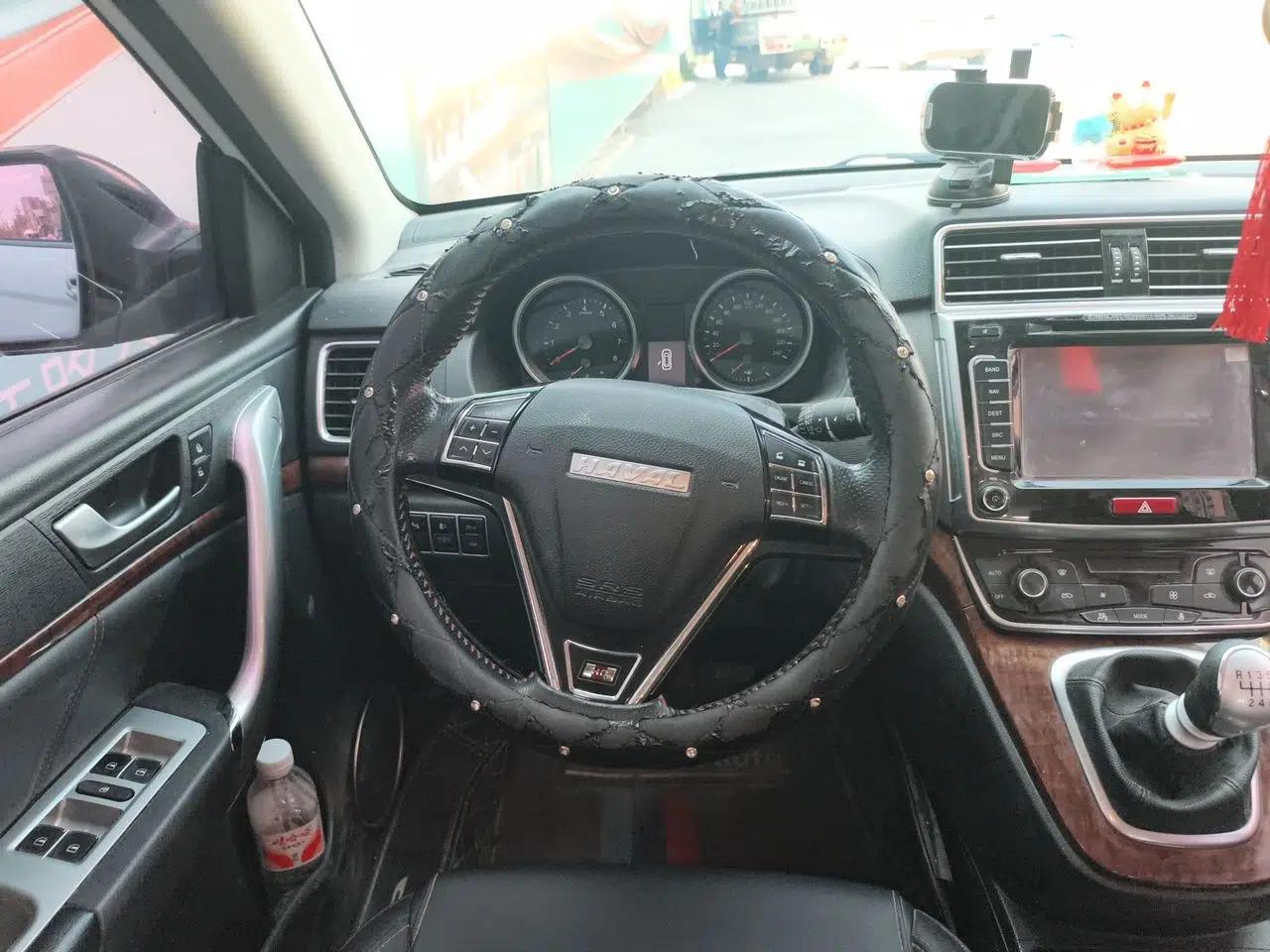 Haval H6 2017 Red-Label Sport Edition 1.5T Manual Two-Wheel Drive Elite Model — миниатюра 10