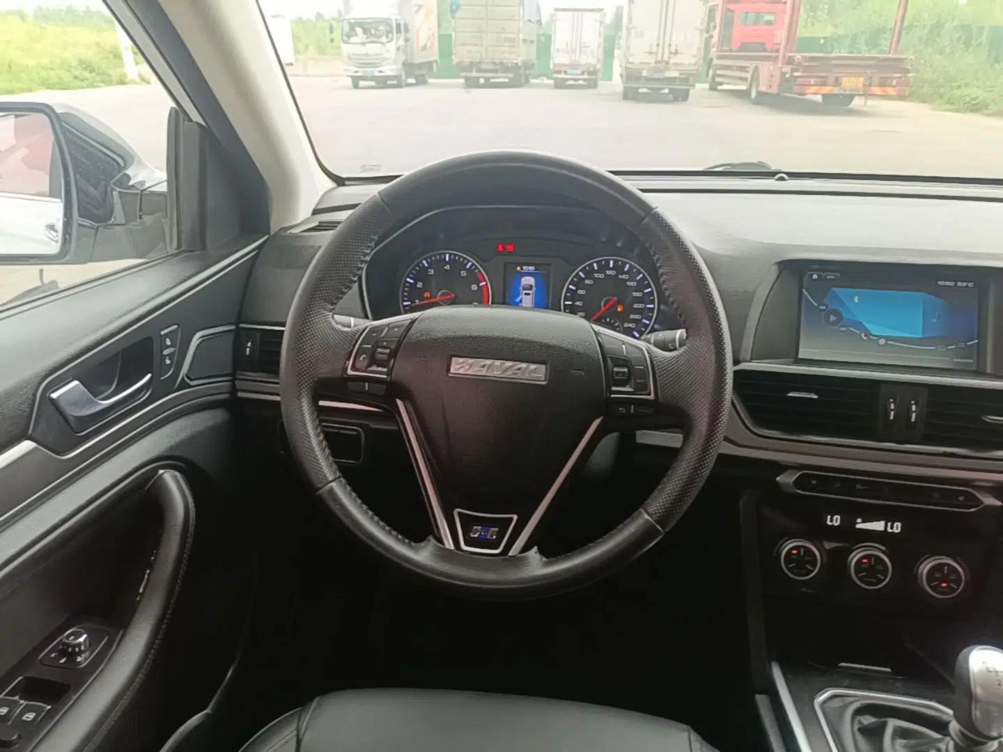 Haval H6 2018 Blue Label Sport Edition 1.5T Manual Two-Wheel Drive Elite Model — миниатюра 13
