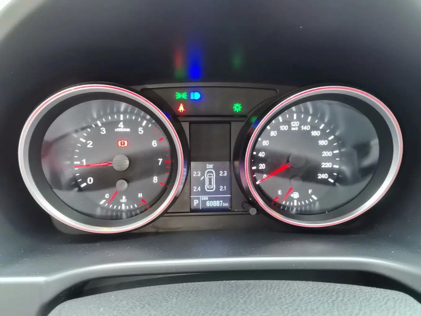Haval H6 2015 Sport Edition 1.5T Automatic Two-Wheel Drive Luxury Model — миниатюра 14