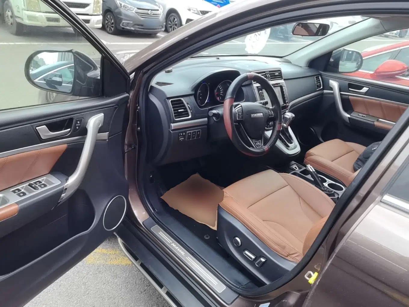 Haval H6 2015 Sport Edition 1.5T Automatic Two-Wheel Drive Luxury Model — миниатюра 18