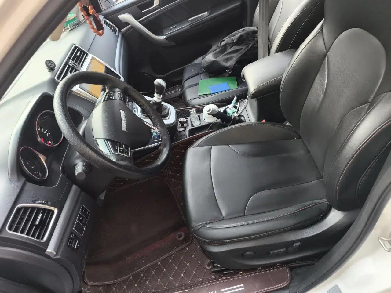 Haval H6 2017 Blue Label Sport Edition 1.5T Manual Two-Wheel Drive Elite Model — миниатюра 15