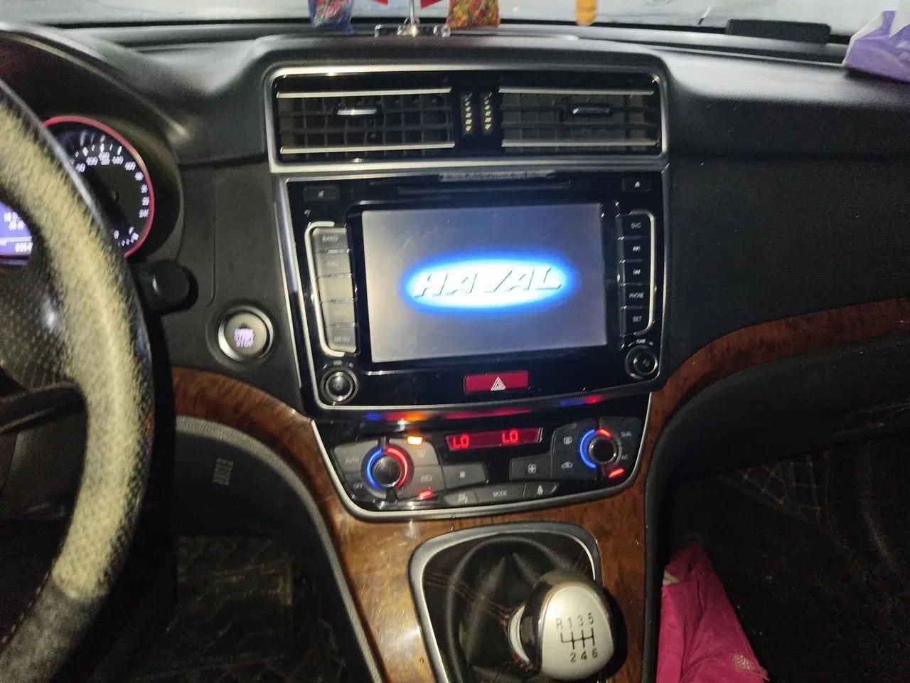 Haval H6 2015 Revised Version Sport Edition 1.5T Manual Transmission Two-Wheel Drive Elite Grade — миниатюра 13