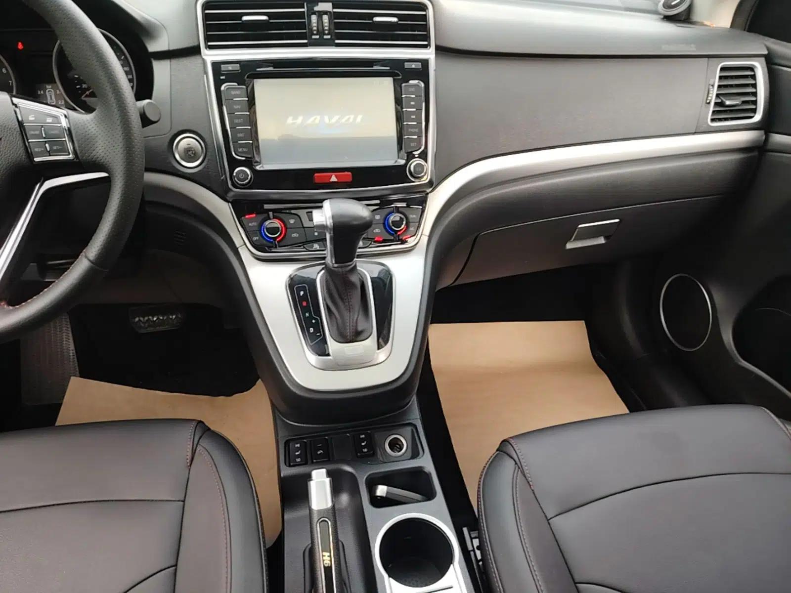 Haval H6 2017 Red-Label Sport Edition 1.5T Automatic Two-Wheel Drive Luxury Model — миниатюра 21