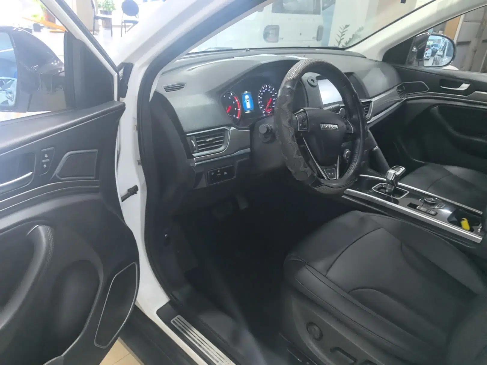 Haval H6 2018 Red-Label Sport Edition 1.5T Automatic Two-Wheel Drive Elite Model — миниатюра 18