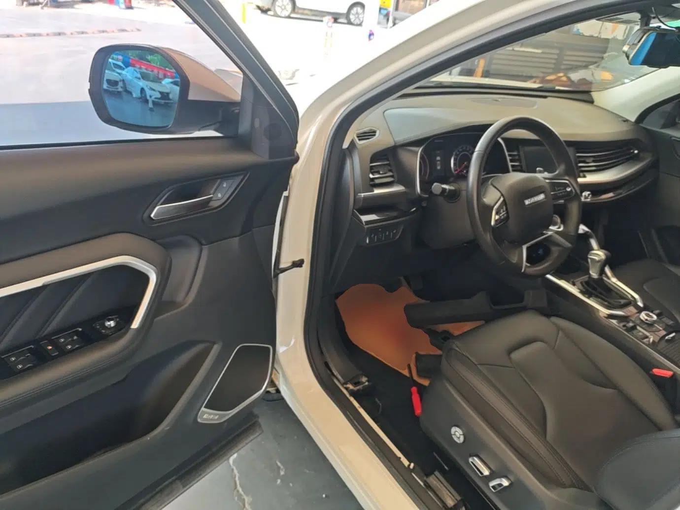 Haval H6 2017 Blue Label 1.5T Automatic Two-Wheel Drive ZhiShang Model — миниатюра 18