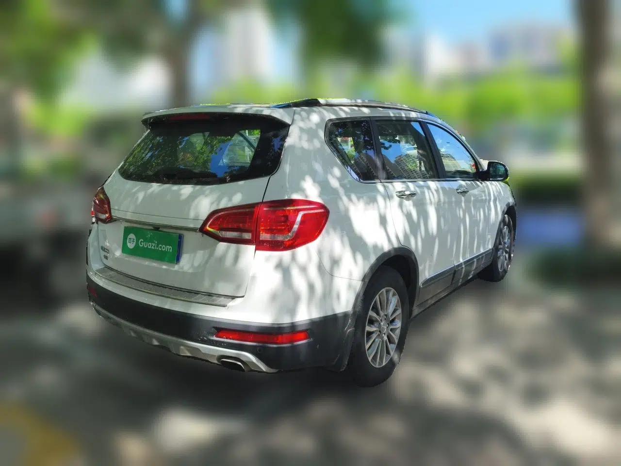 Haval H6 2017 Red-Label Sport Edition 1.5T Automatic Two-Wheel Drive Luxury Model — миниатюра 6