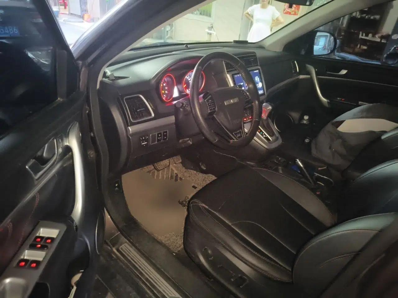 Haval H6 2017 Revised Blue-Label Sport Version 1.5T Automatic Two-Wheel Drive Luxury Trim — миниатюра 16