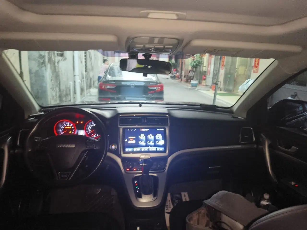 Haval H6 2017 Revised Blue-Label Sport Version 1.5T Automatic Two-Wheel Drive Luxury Trim — миниатюра 18