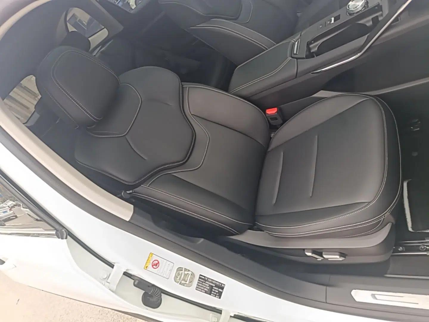 Haval H6 2021 3rd Generation 1.5T Automatic Two-Wheel Drive Supreme+ — миниатюра 19