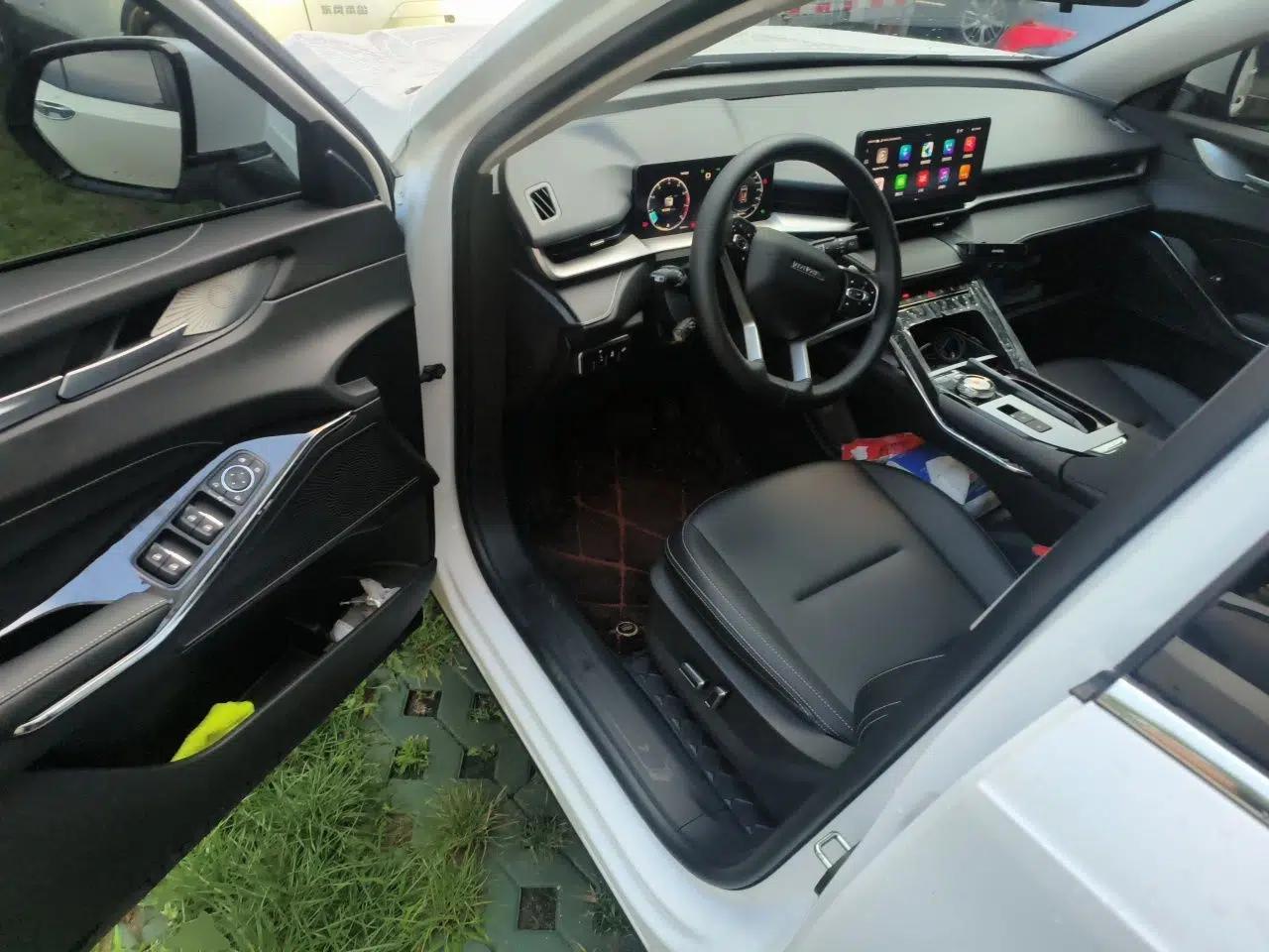 Haval H6 2024 1.5T Two-Wheel-Drive Classic Edition — миниатюра 16